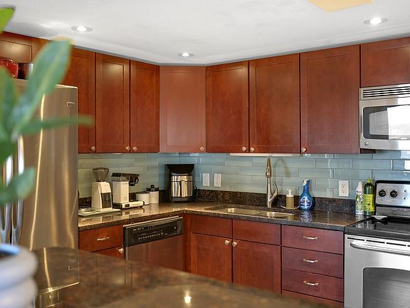 4th image of 20 2nd St NE Unit P2404