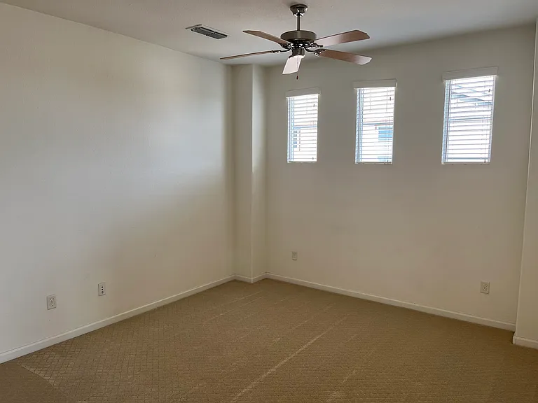 3336 Chartwell St — Photo 11