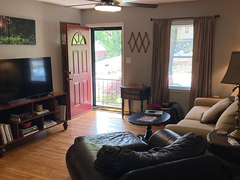 13 Waters Rd — Photo 4