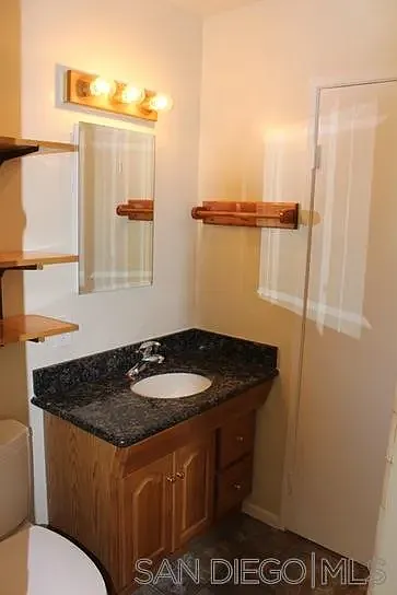 5854 Mott St — Photo 15