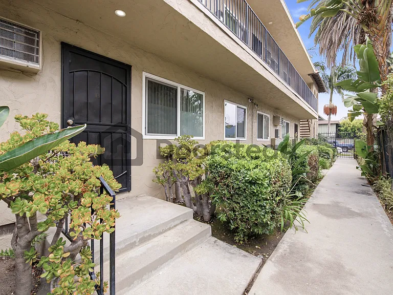 3541 Jasmine Ave #2 — Photo 5