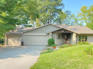 501 W Riverside Rd, Ames, IA 50010