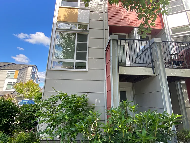 15107 NE 81st Way — Photo 25