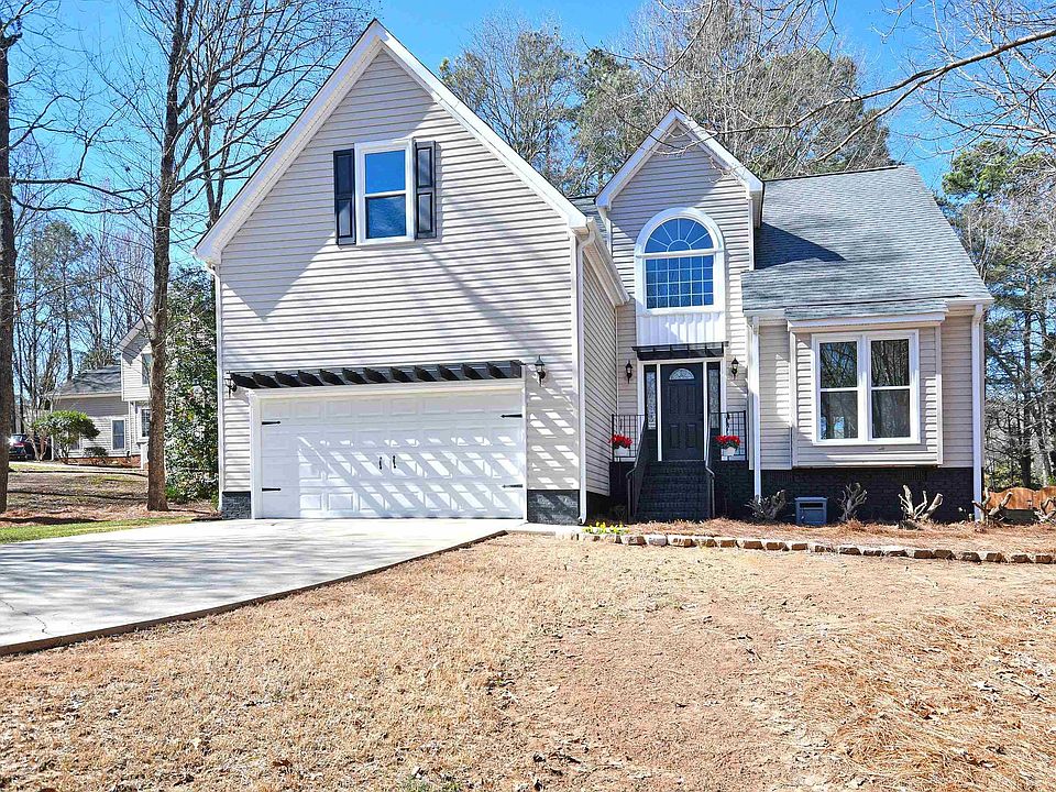 1st image of 403 Wild Horse Creek Dr