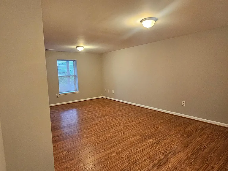 9510 Clocktower Ln — Photo 19