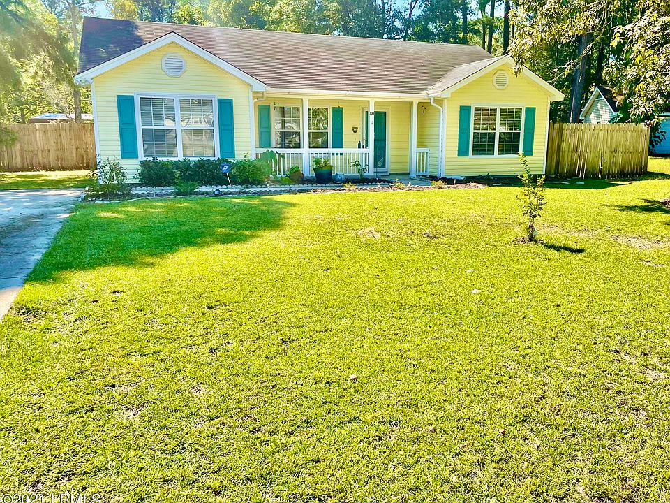 1st image of 80 Pelican Circle
