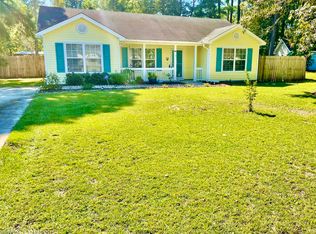 80 Pelican Cir, Beaufort, SC 29906