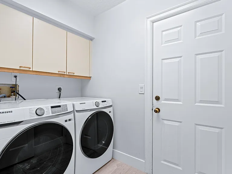 2442 Windsor Way Ct — Photo 36