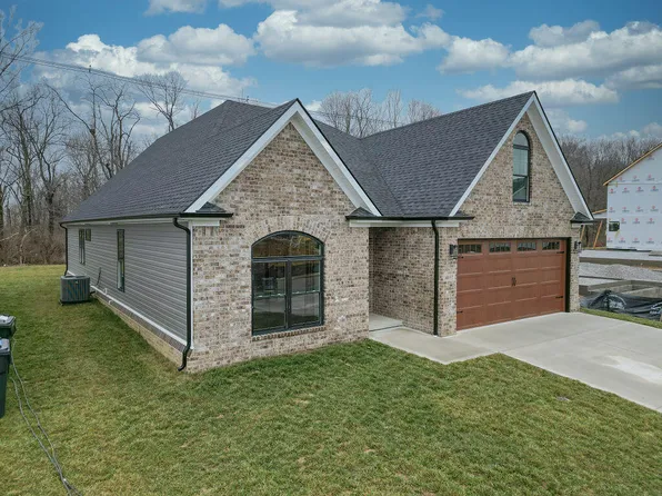 1061 Squirrel Nest Ln, Lexington, KY 40509