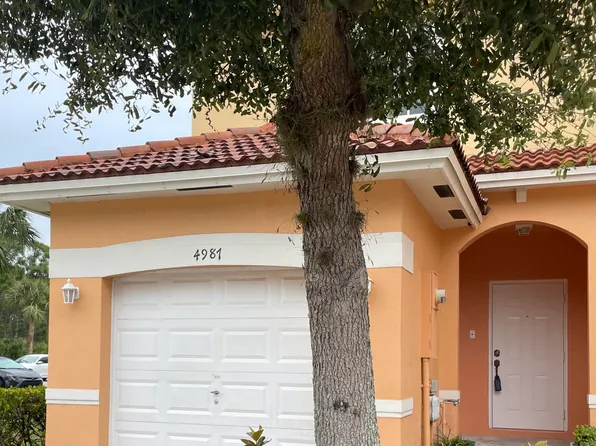 4987 SE Mariner Garden Cir, Stuart, FL