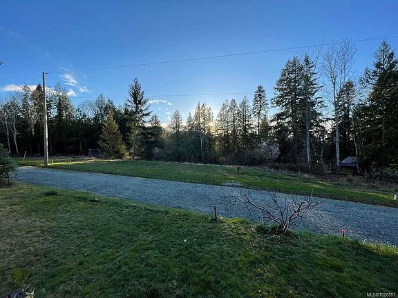 3rd image of 7713 Lantzville Rd Lot B