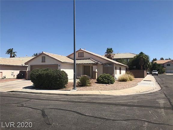 2nd image of 1299 Shimmering Glen Ave