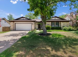 605 Hill Cv, Round Rock, TX 78681