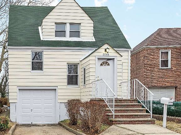 2nd image of 2746 Mickle Avenue
