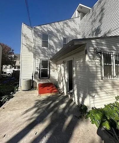 1411 W North Ave #2 — Photo 14