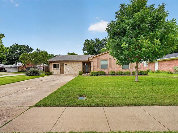 2nd image of 1338 Belaire Dr