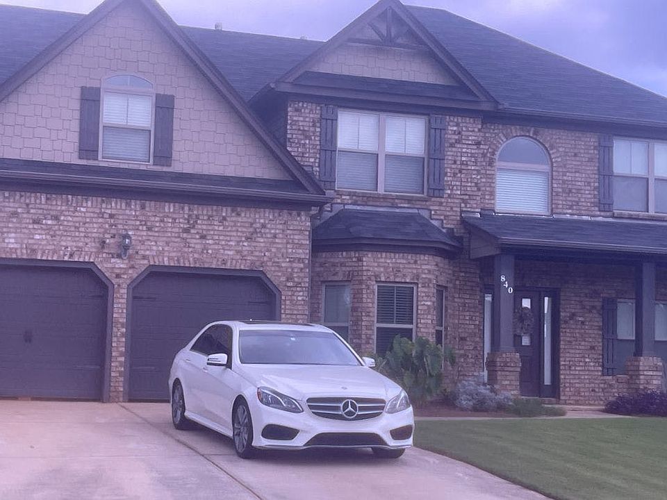 2nd image of 840 Nevis Way