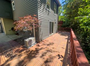 1365 Old Garth Hts, Charlottesville, VA 22901