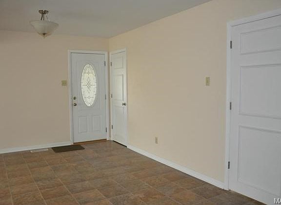 2nd View Breakfast Room