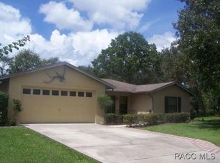 718 N Kensington Ave, Lecanto, FL 34461