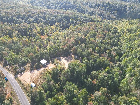 3rd image of 1105 New Era Ridge Rd