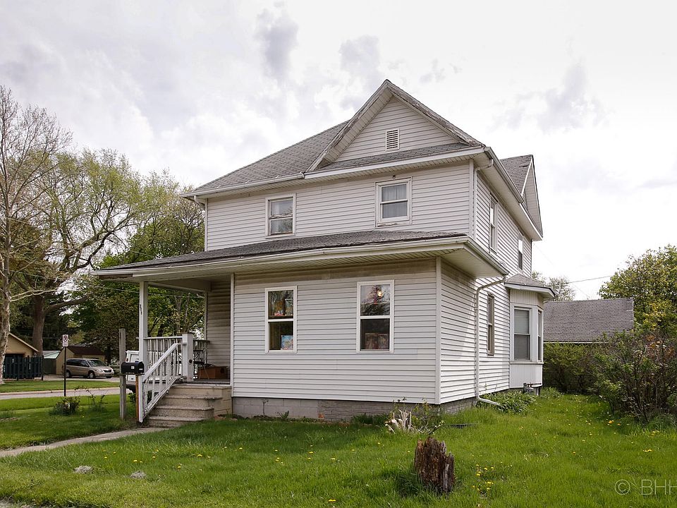 2nd image of 607 N Nottawa St