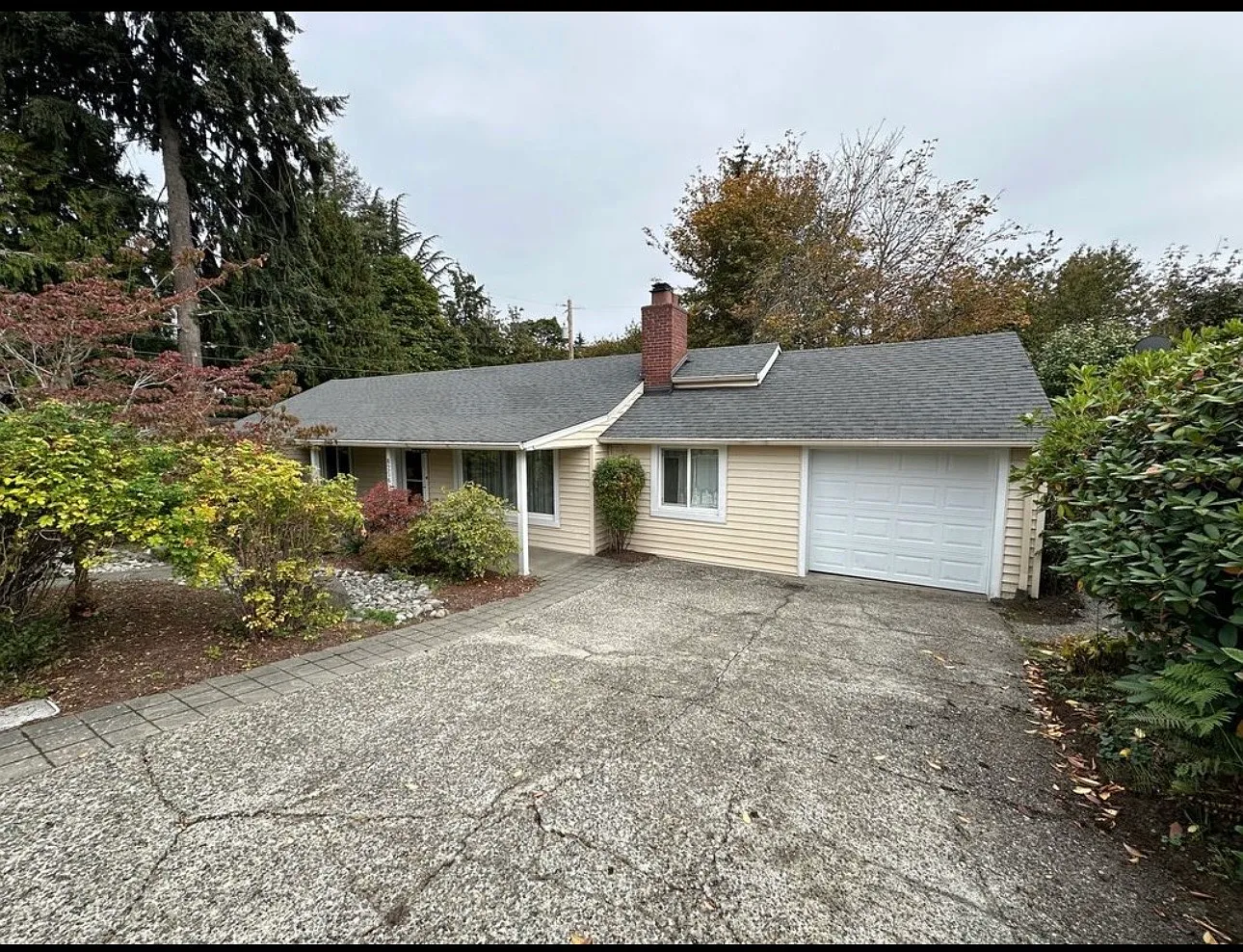 5 bed, 1860 sqft, $3,980 — Photo 3