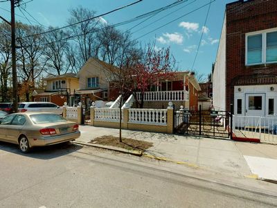 2750 E 26th St, Brooklyn, NY, 11235