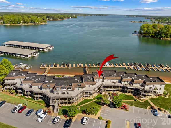 7831 Spinnaker Bay Dr, Sherrills Ford, NC 28673