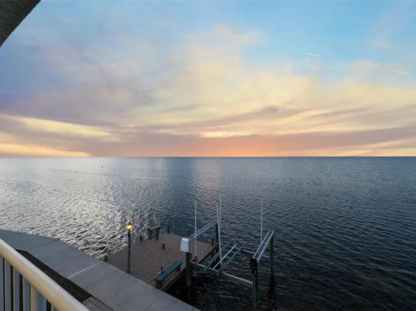 6423 Driftwood Dr, Hudson, FL 34667