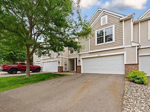 3rd image of 4991 Bluff Heights Trl SE