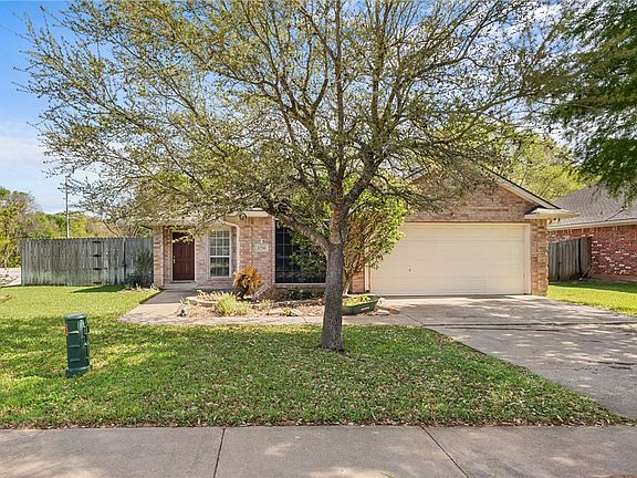 2nd image of 1736 Starling Dr