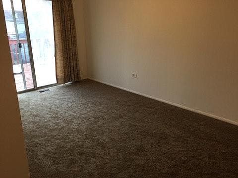 4th image of 281 E Wrightwood Ave