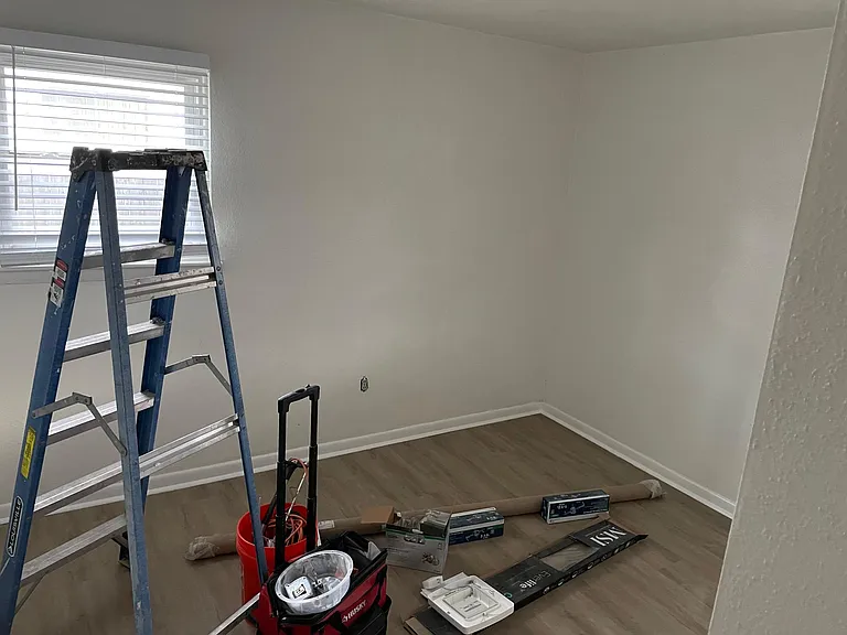 420 Grenfell Ave — Photo 18