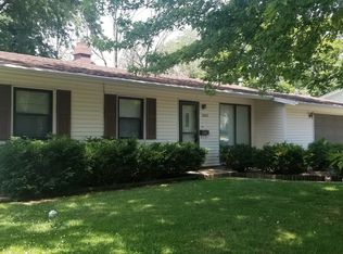 1807 11th Ave, Sterling, IL 61081