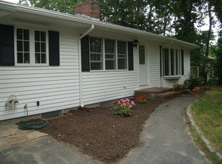 10 Harrison Rd, Centerville, MA 02632