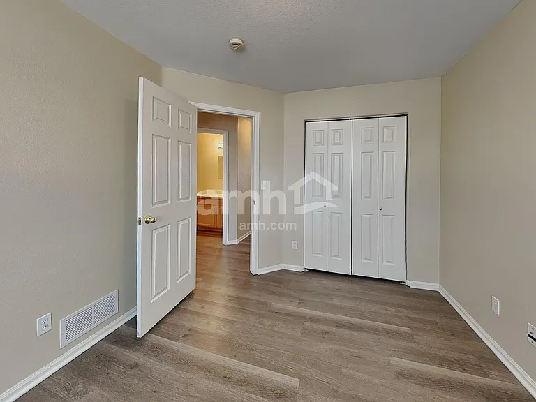 3009 Armadillo Ct — Photo 13