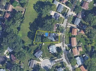 536 Westgate Ter, Streamwood, IL