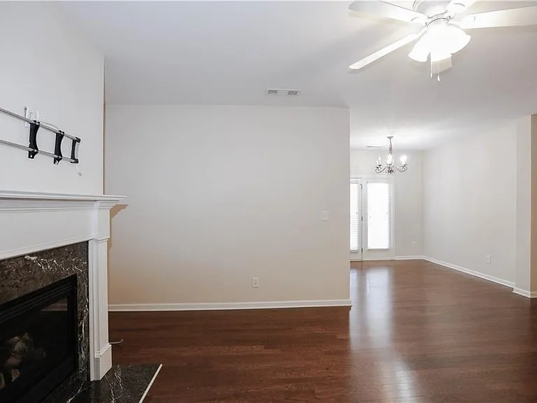 983 Nightfall Ct NW — Photo 5