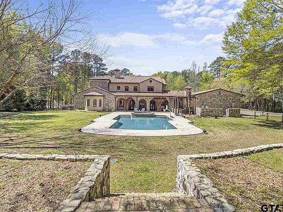 3rd image of 280 Saddle Creek Dr