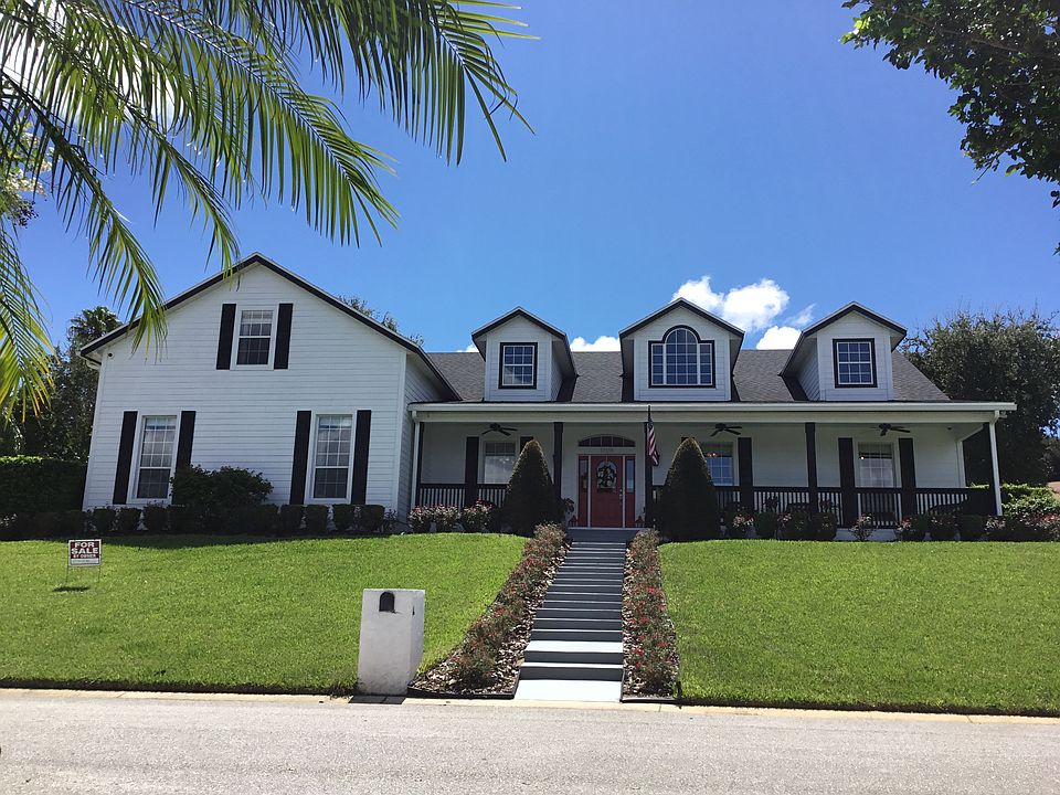 1st image of 12556 Crown Point Cir