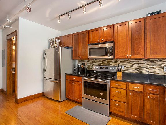 4th image of 600 Broadway Ave NW APT 222
