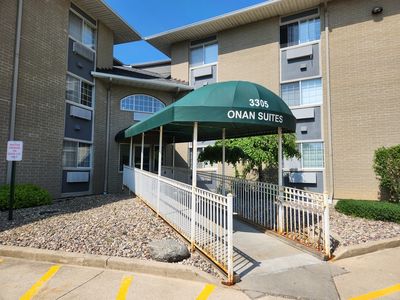 3305 Sunset Ave APT 202, Waukegan, IL, 60087