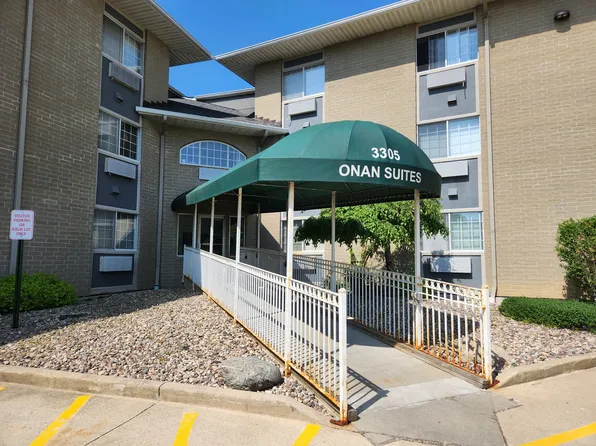 3305 Sunset Ave APT 202, Waukegan, IL 60087
