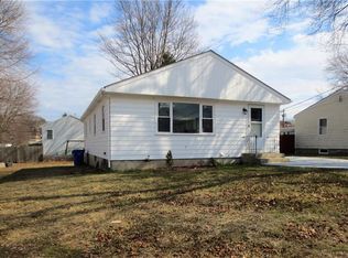 226 Central Ave, North Providence, RI 02904