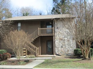 15 Cedar Crk, Jamestown, NC 27282