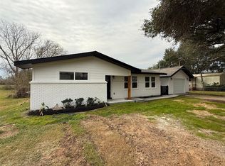 6210 Delany Rd, Hitchcock, TX 77563