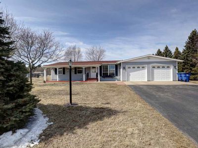 2051 Russell St, Kronenwetter, WI, 54455