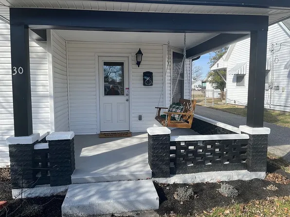 30 W College St, North Vernon, IN 47265