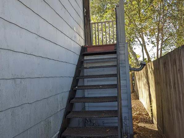 5902 Downing St #A, Houston, TX 77020